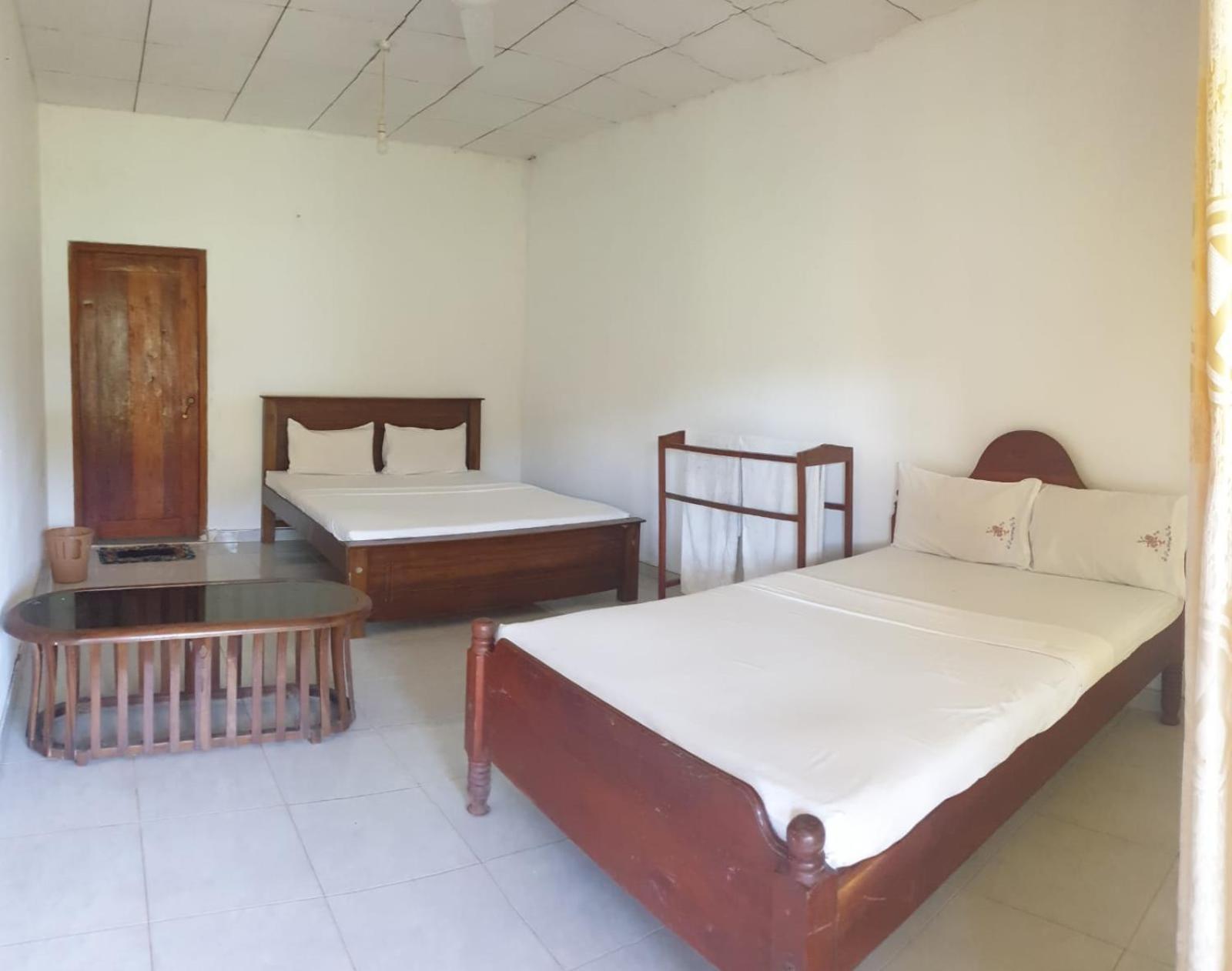 Sinharaja Hostel 114 Deniyaya Kültér fotó